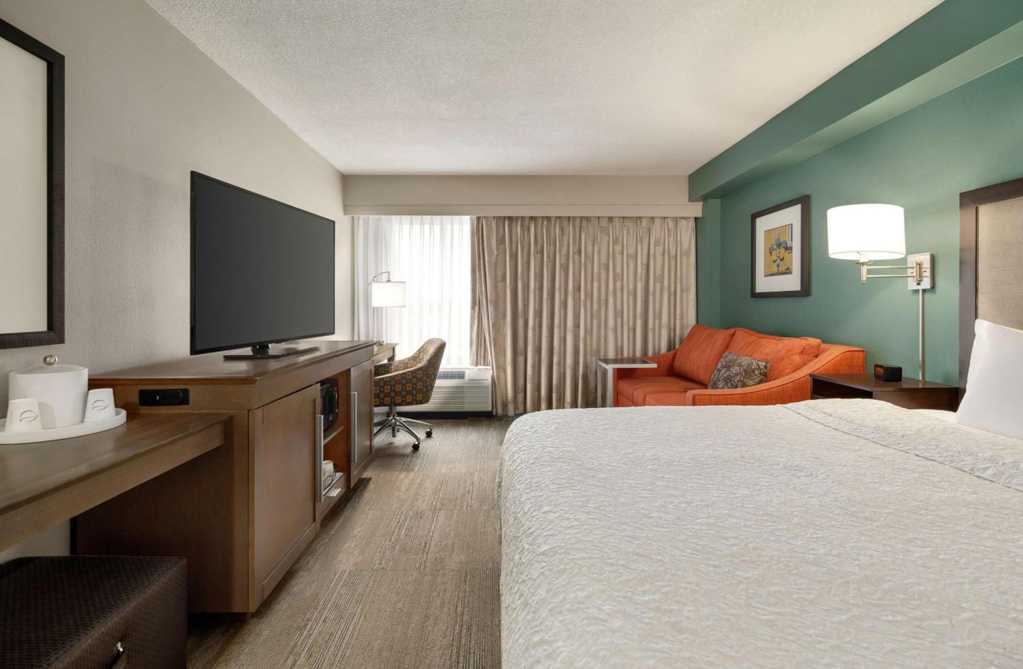 Hampton Inn New Orleans/St.Charles Ave Eksteriør billede