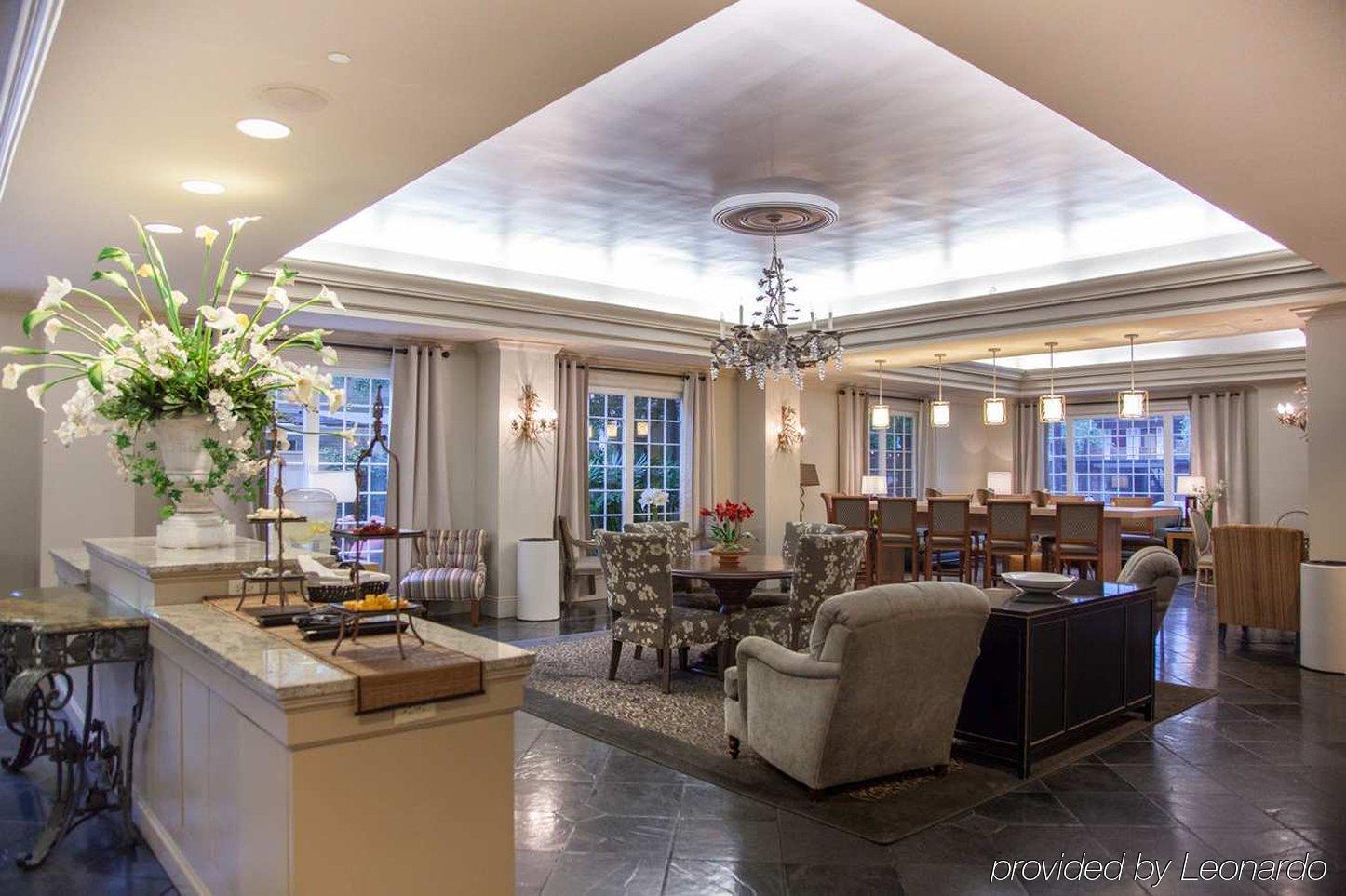 Hampton Inn New Orleans/St.Charles Ave Eksteriør billede